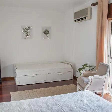 The Rooftop ベッド・アンド・ブレックファスト ペーゾ・ダ・レーグア