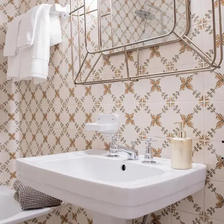 The Rooftop ベッド・アンド・ブレックファスト 3*